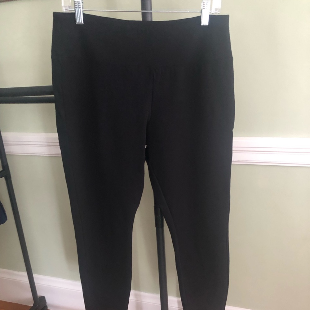Women’s stretch dress pants